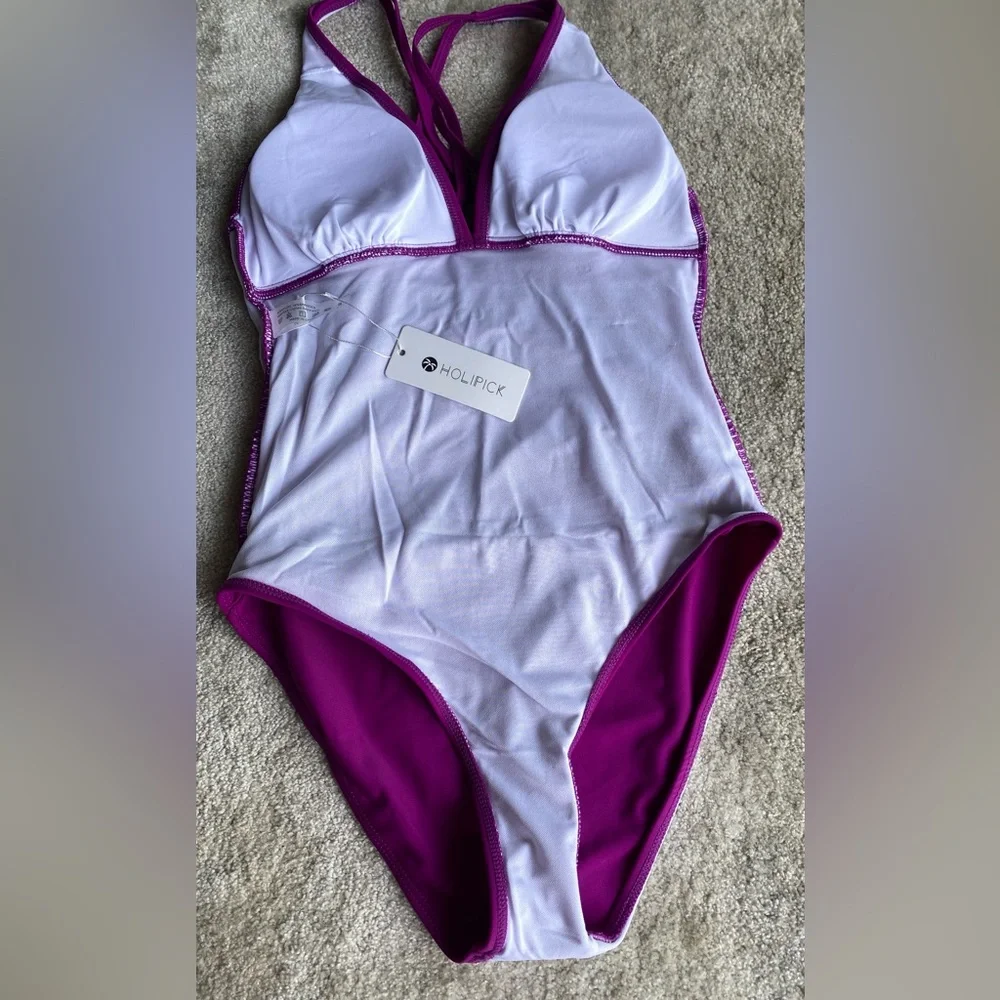 One piece rouched swimsuit NWT Small